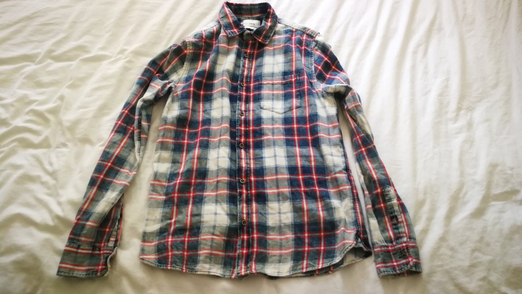 Zara Camicie: Zara Shirt 1975 -  Size M – Usato da Nyon venduto da Brainoff