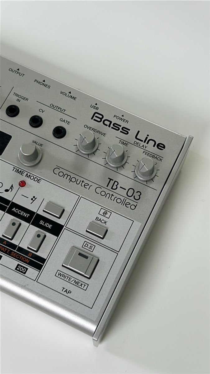 Roland Strumenti musicali: ROLAND TB-03 Boutiques – Usato da Bern venduto da lemon.shapes