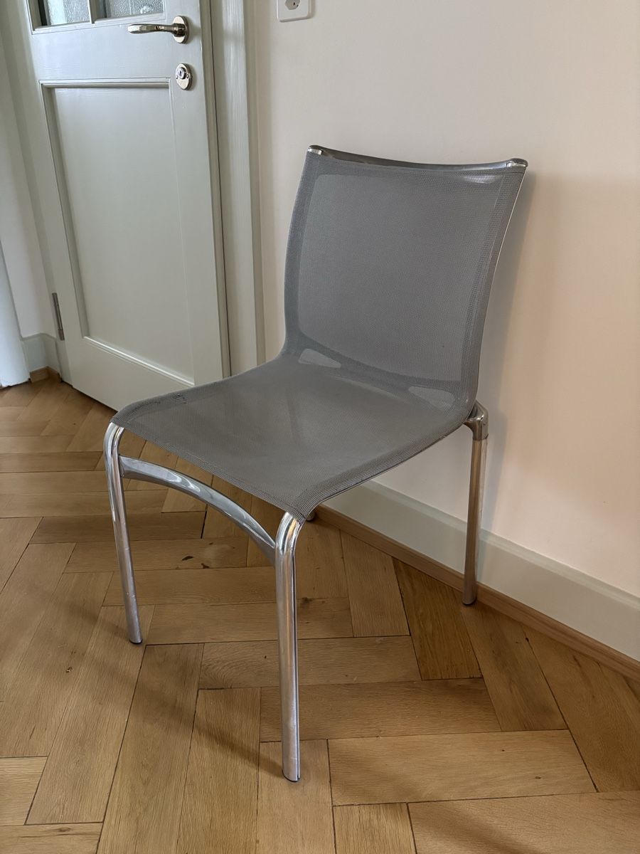 Alias Sedie: Alias Highframe 416 Designer Stuhl, grau – Usato da Basel venduto da yaellebolbol