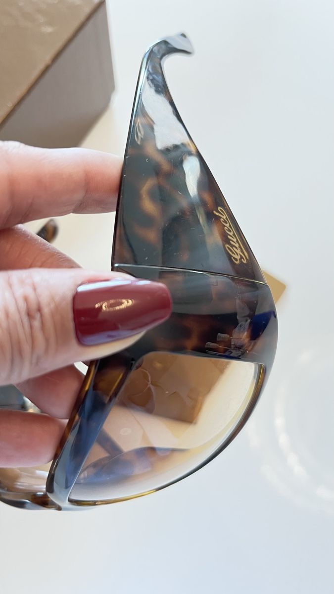 Gucci Occhiali & Lenti: Original Gucci Oversized Boxy Wrap Around Acetate Sunglasses – Usato da Glattpark(Opfikon) venduto da Sbitizi 3