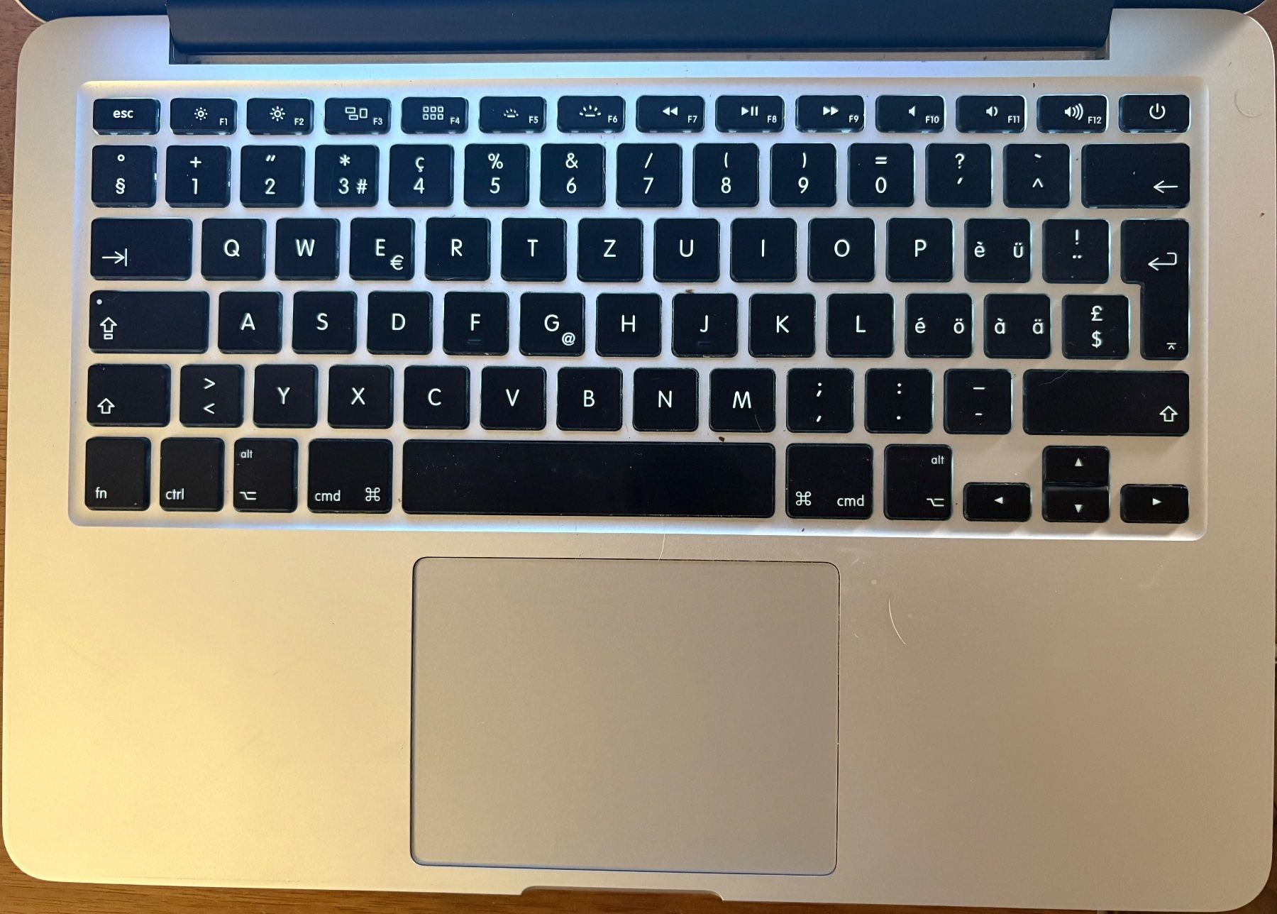Apple Notebook: Apple MacBook Pro Retina 13" Early 2015 – Usato da Meisterschwanden venduto da bar_l25l 5