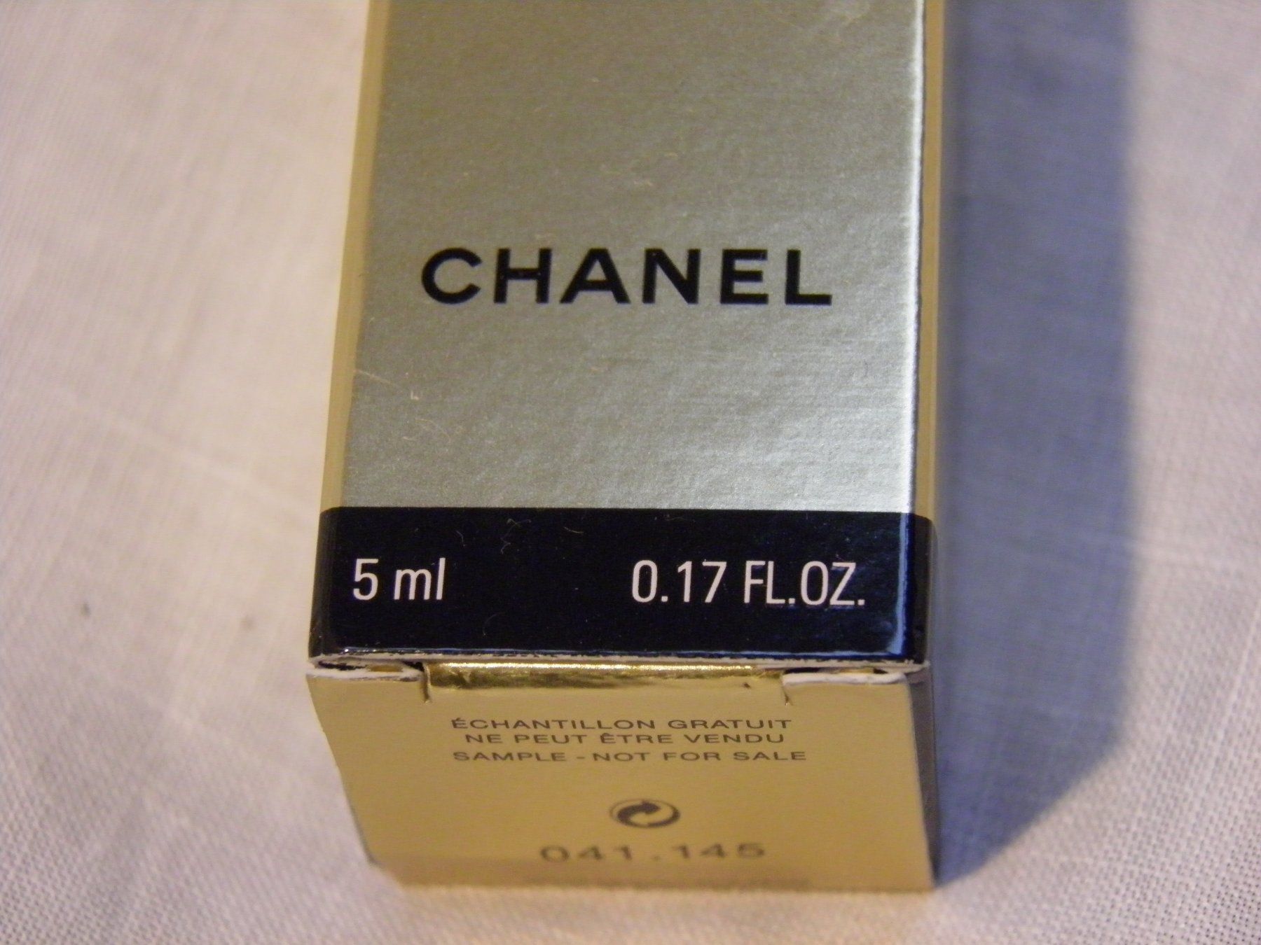 Chanel Gesichtspflege: CHANEL Sublimage La Crème 5 ml – Neu (gemäss Beschreibung) aus Rüti ZH von corvus-corvus 1