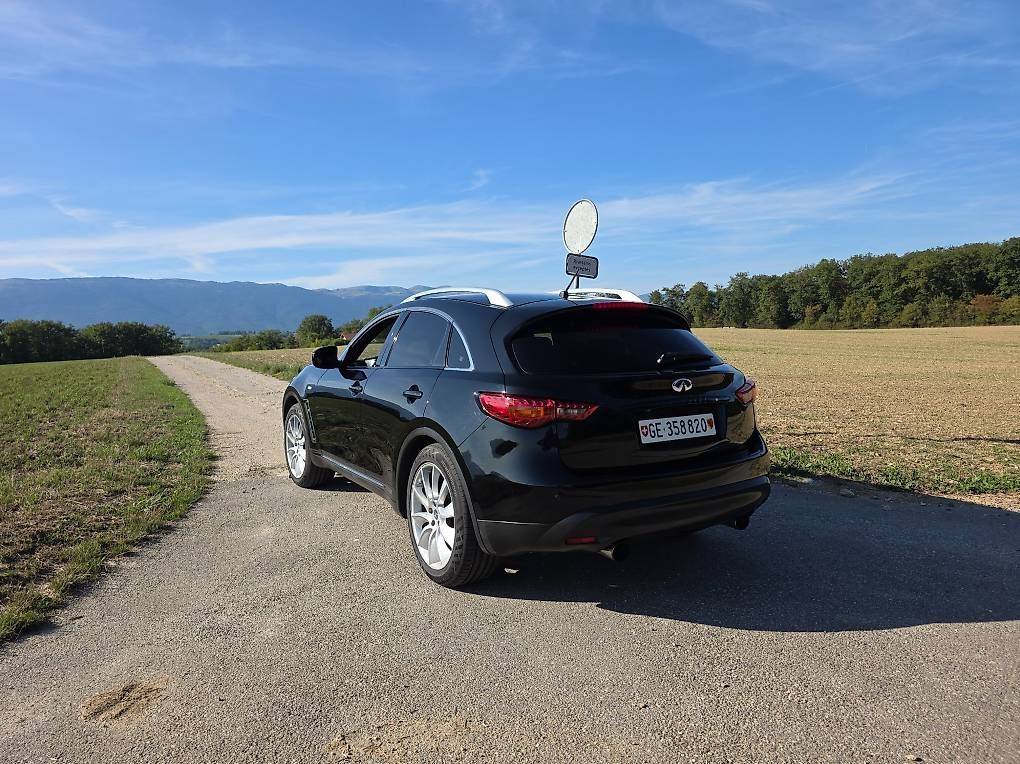 Autos: Infiniti FX30dS – Gebraucht aus Genève von oli_v9mp 4