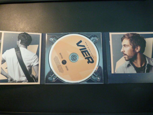 CD: Max Giesinger - Vier  (Digipack) – Usato da Au ZH venduto da sikoku 1
