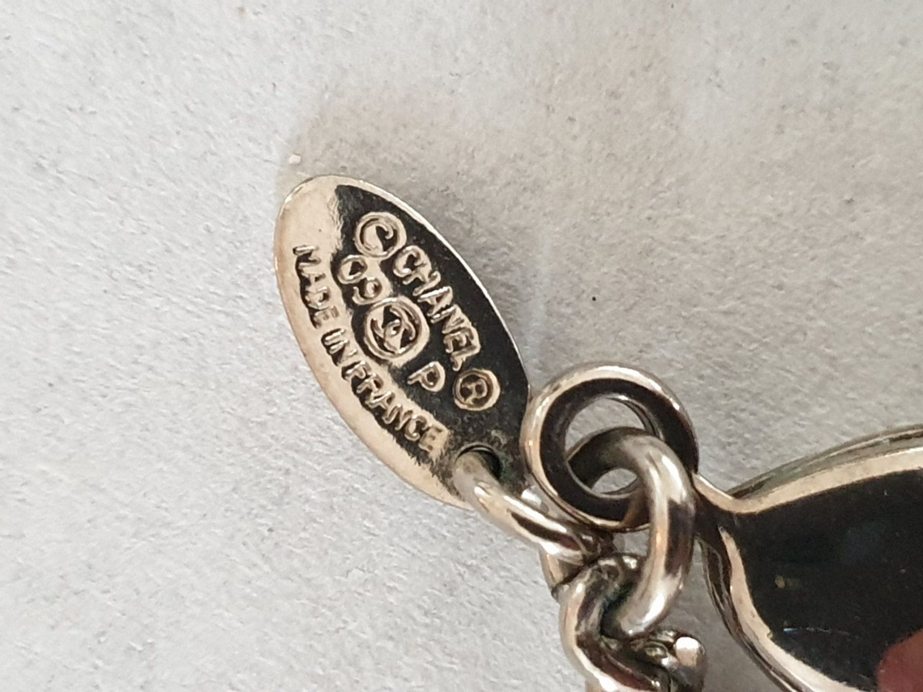 Chanel Catenine: Chanel lange Kette – Usato da Bottmingen venduto da sandy_2 7