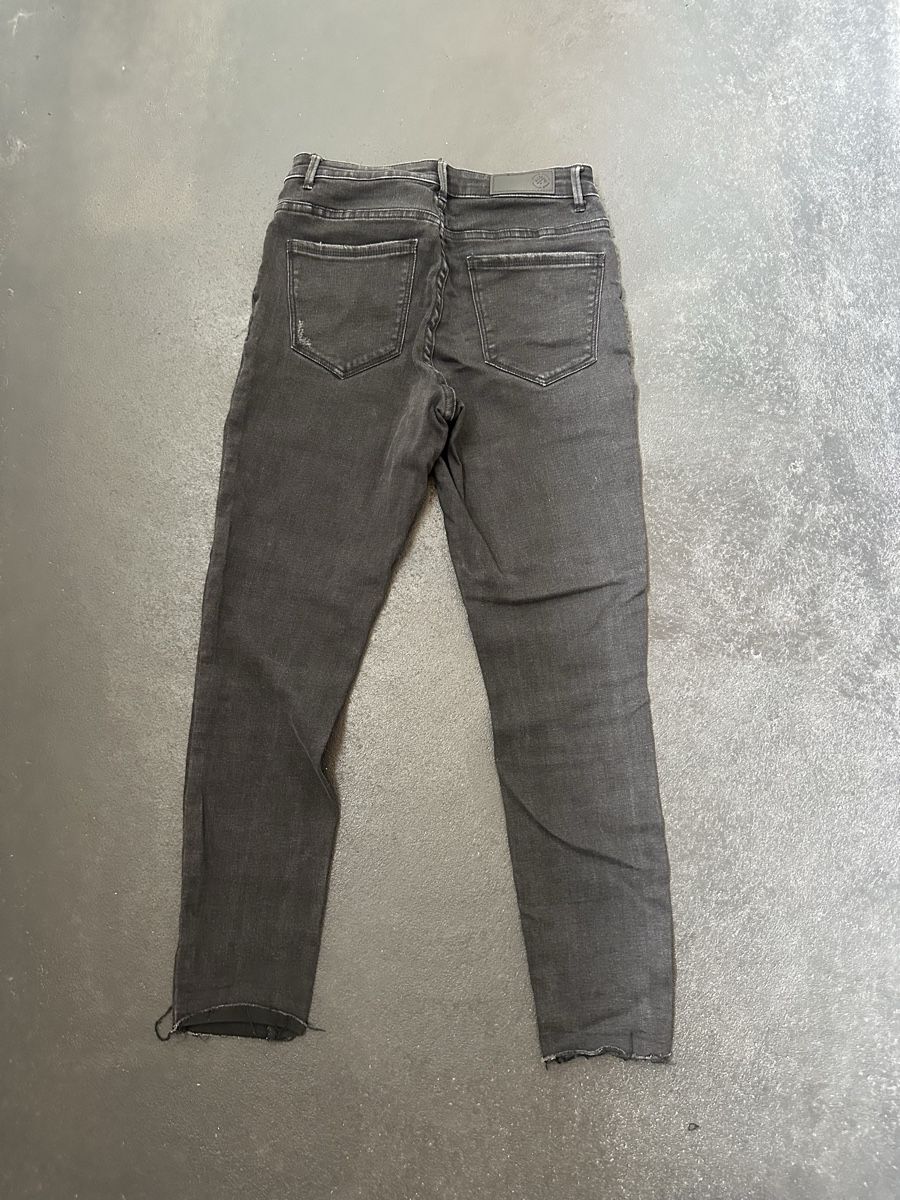 Vero Moda Jeans: Schwarze Damen Jeans – Usato da Romanshorn venduto da laa_279h 1