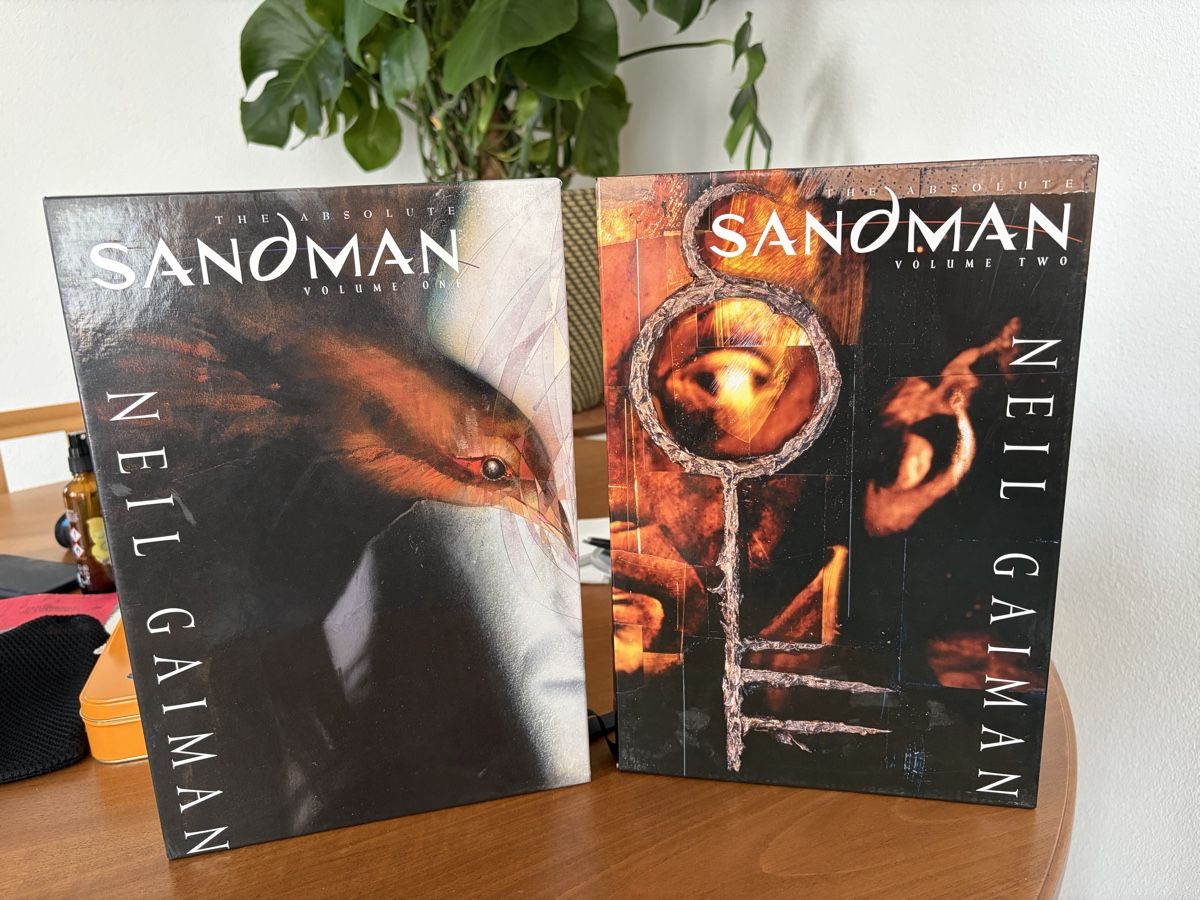 Comics: Comic Book The Absolute Sandman Vol. one & two – Neu (gemäss Beschreibung) aus Strengelbach von shihtzuliving_22 1