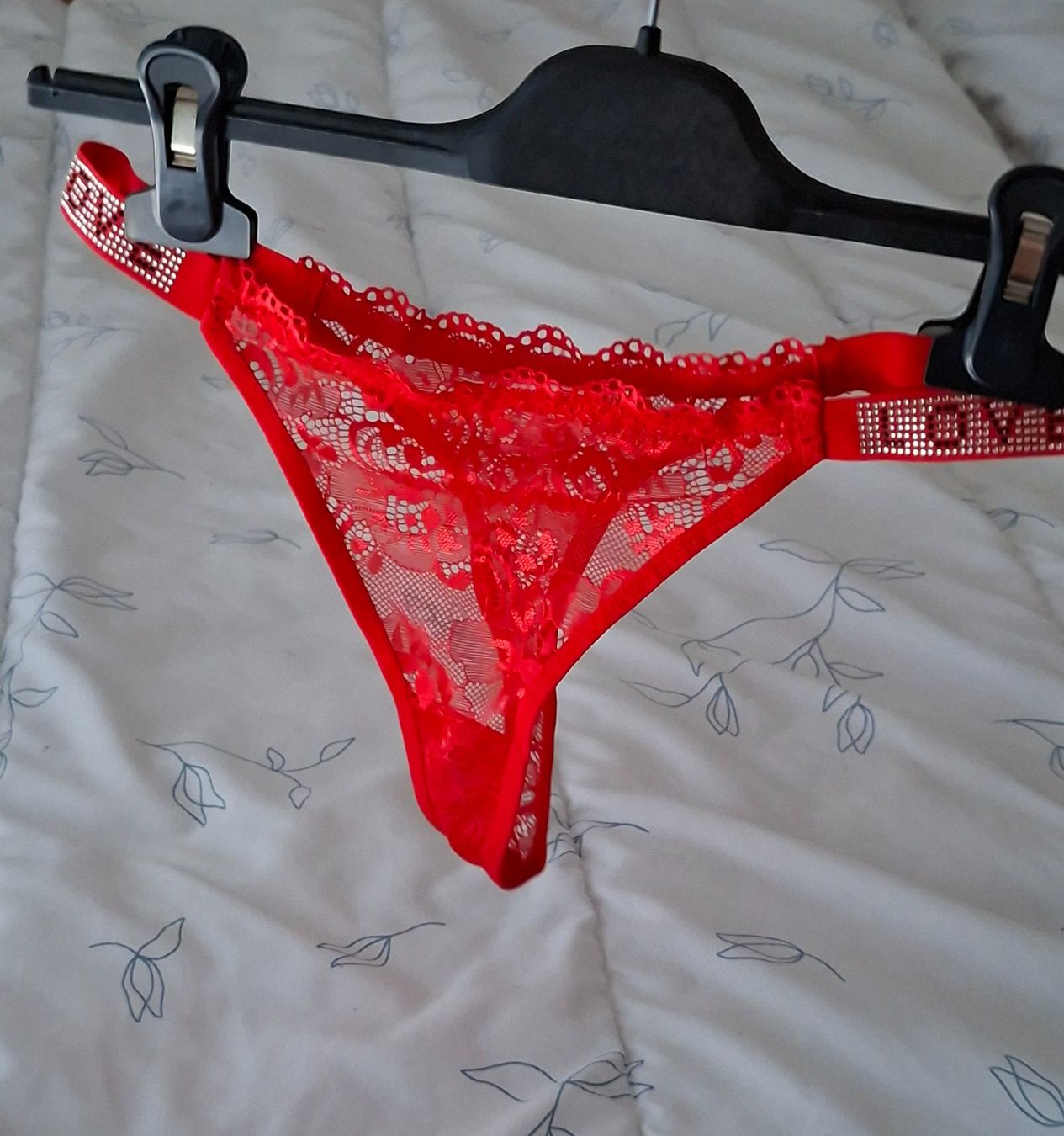 Altra biancheria intima: 1 schöner  Spitzen Tanga gr L – Nuovo (secondo la descrizione) da Reinach AG venduto da nicki024