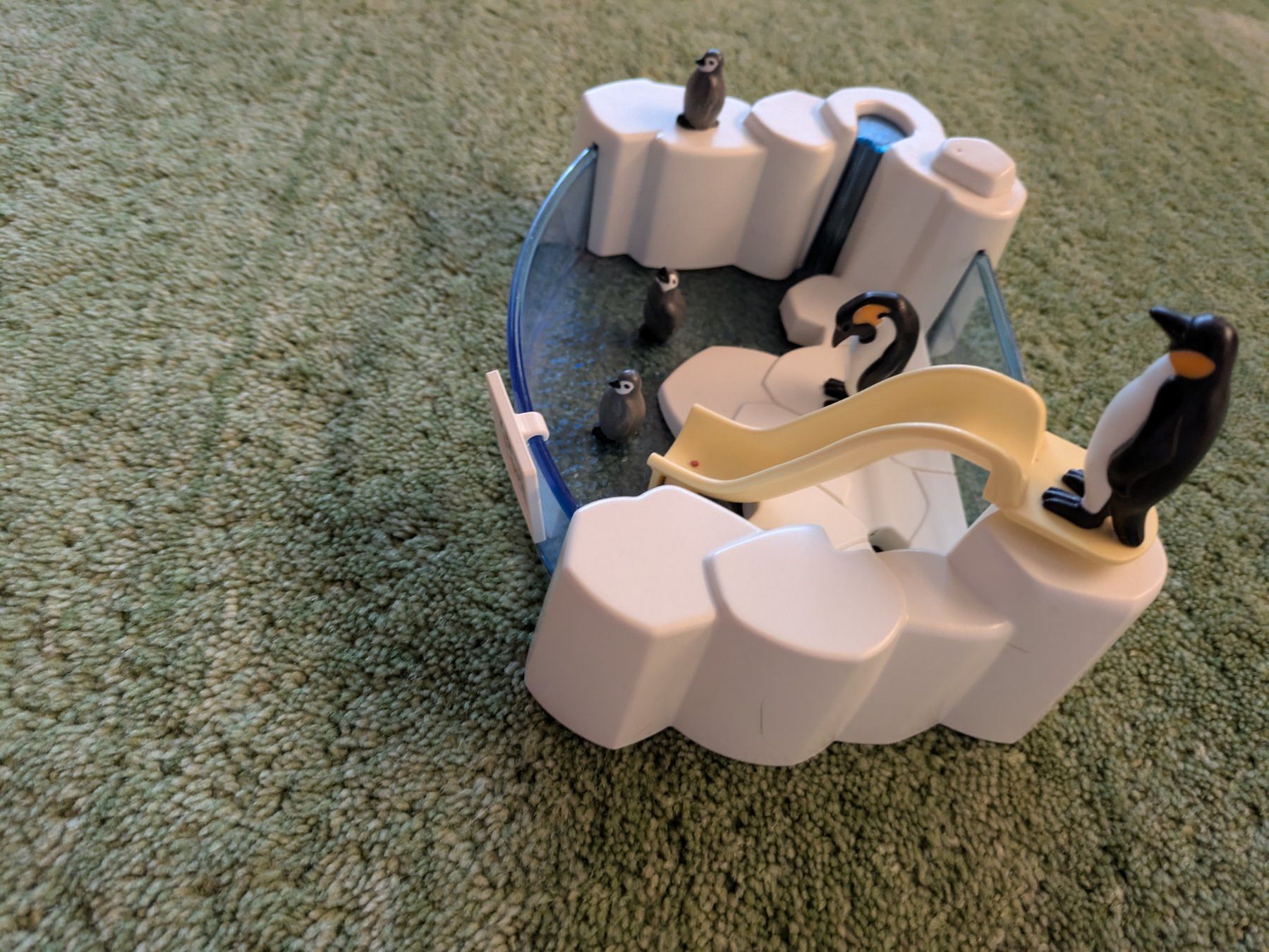 Playmobil Giocattoli: playmobil Pinguinbecken – Usato da Olten venduto da Siegente 2