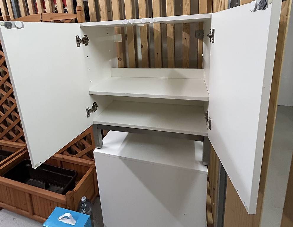 Mobili per bagno: Unterschrank Lavabo – Usato da Winterthur venduto da Calgory 1