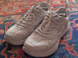 Schuhe Sneaker 41 Skechers silbergrau