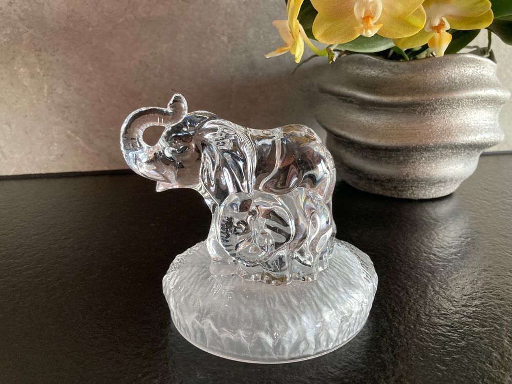Tutte le decorazioni: Figurine en cristal RCR – Usato da Neuchâtel venduto da sta_7qfy