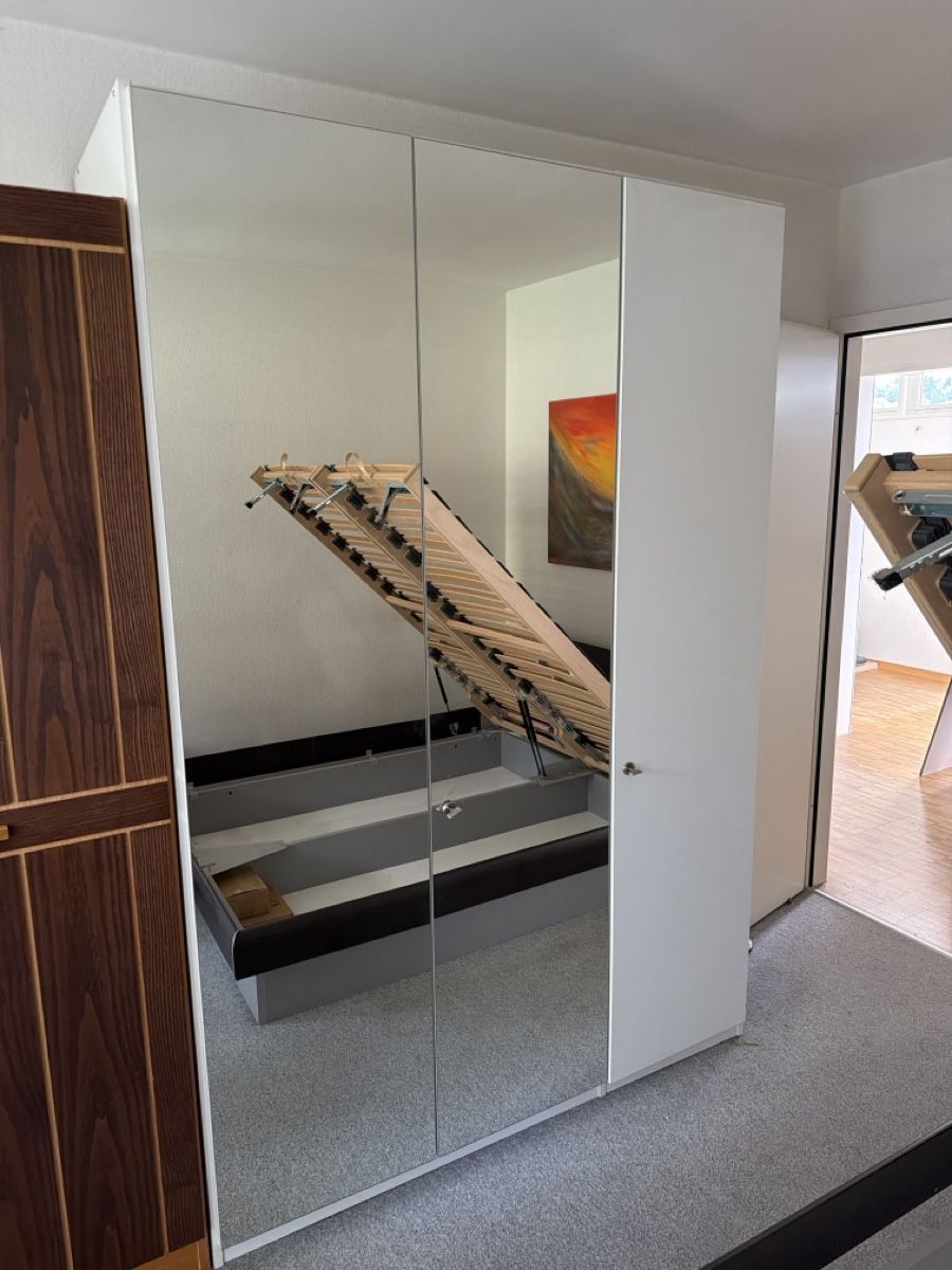 Schränke: Schrank 3 Türig – Gebraucht aus Emmenbrücke von Charlie_71