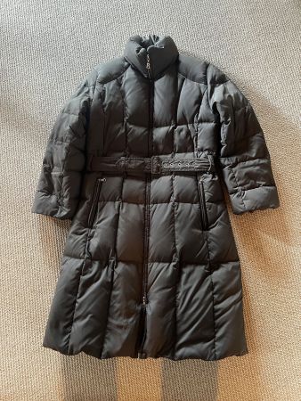 Bogner Damen Daunenmantel schwarz mit Gürtel gebraucht