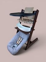 Tripp Trapp mit Babyset, Kissen, Tray, Newborn & Storage