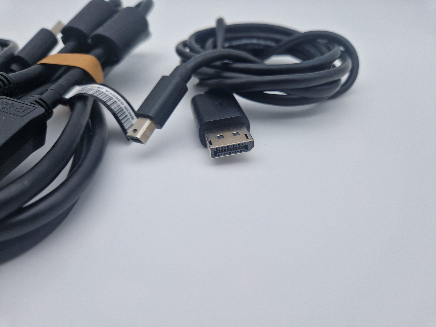 Cavi: Cable De Connexion PC VS Moniteur – Usato da Rochefort venduto da Arkaik_FH_CH 2