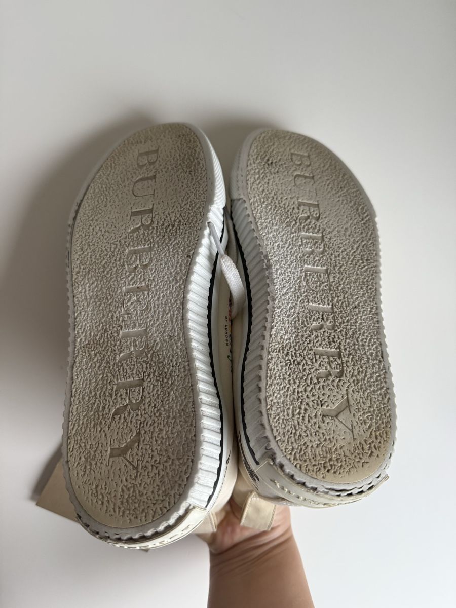 Burberry Scarpe da uomo: Burberry Sneakers Turnschuhe – Usato da Winterthur venduto da 11.11 4