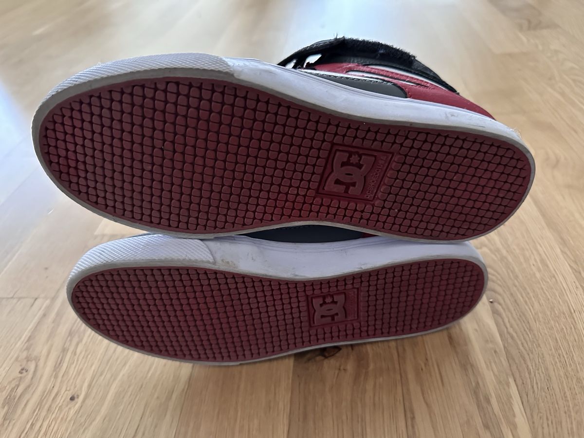 DC shoes Scarpe per ragazzi: Baskets montantes – Usato da Gland venduto da tel_2fwd 2