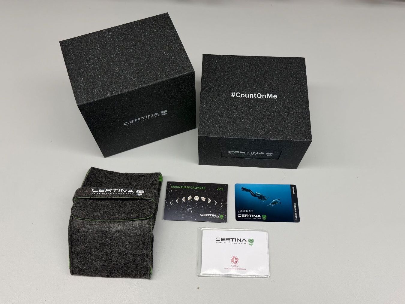 Certina Orologi: CERTINA Uhrenbox mit Zubehör – Nuovo (secondo la descrizione) da St. Gallen venduto da galluswatches