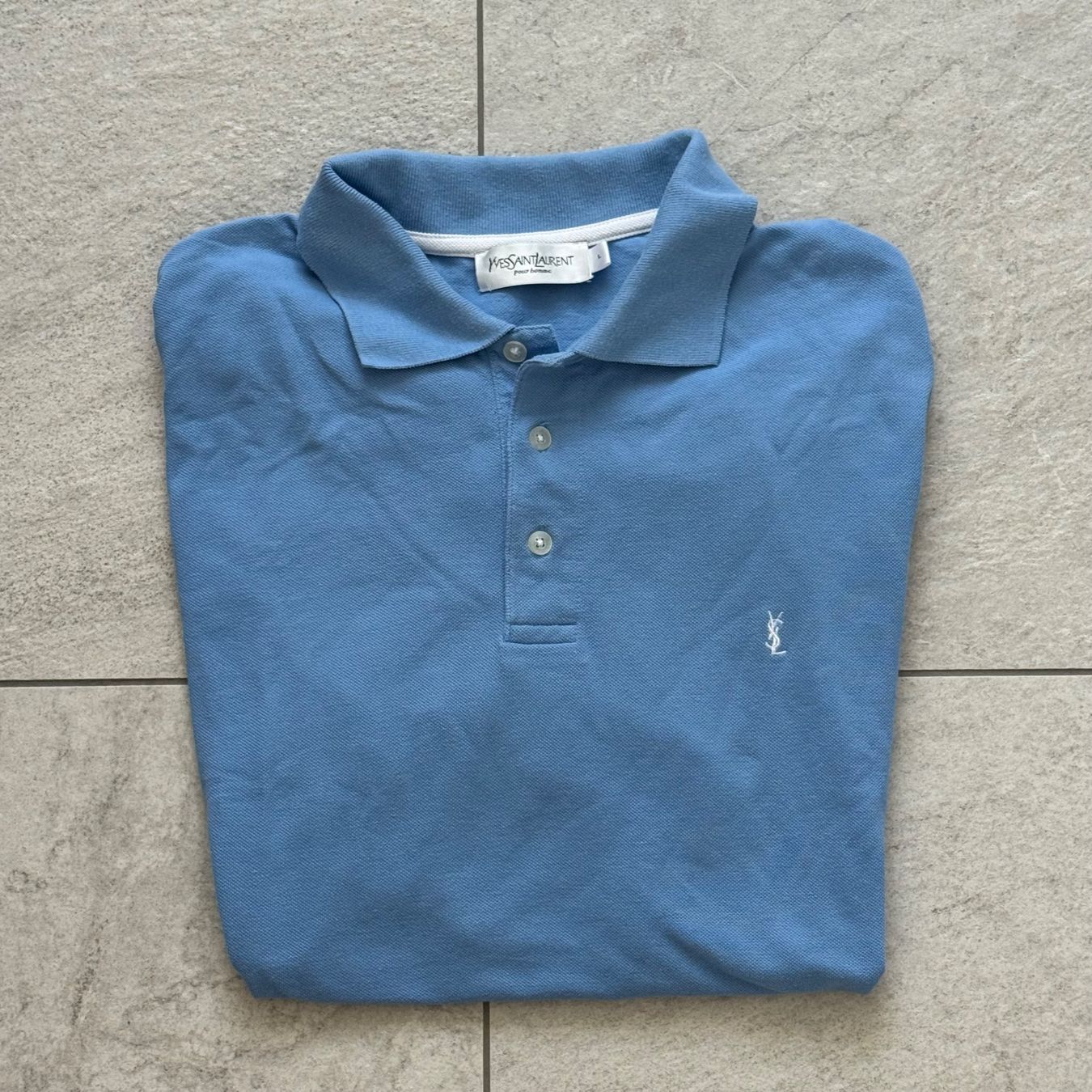 Polos: Yves Saint Laurent Poloshirt hellblau – D'occasion à Vaduz par mmo.02