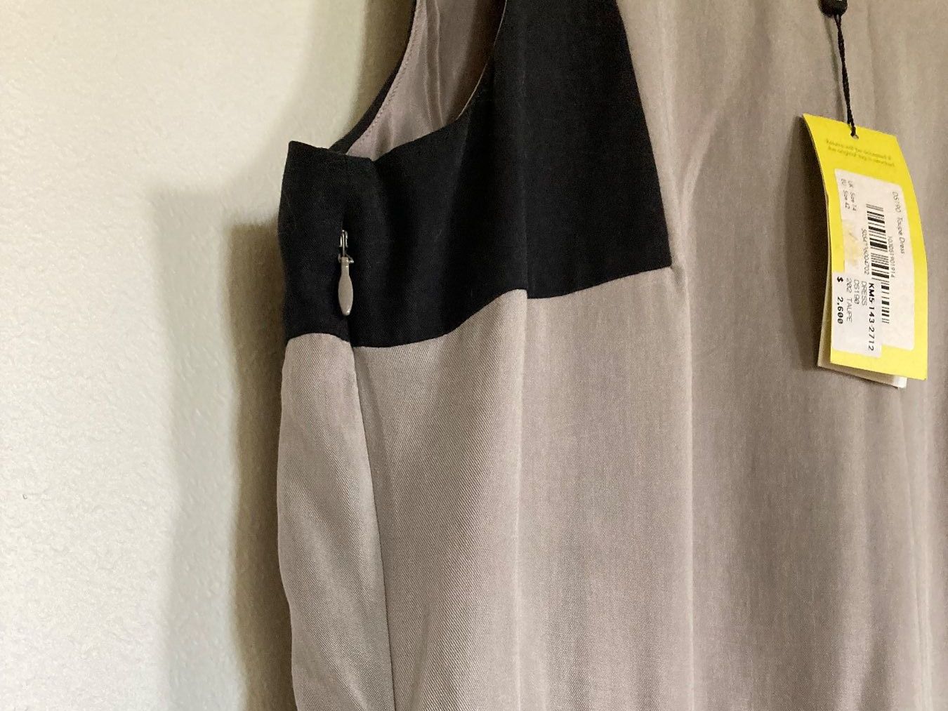 Vestiti: robe été – Nuovo e nell'imballaggio originale da Thônex venduto da peg_8gp7 2