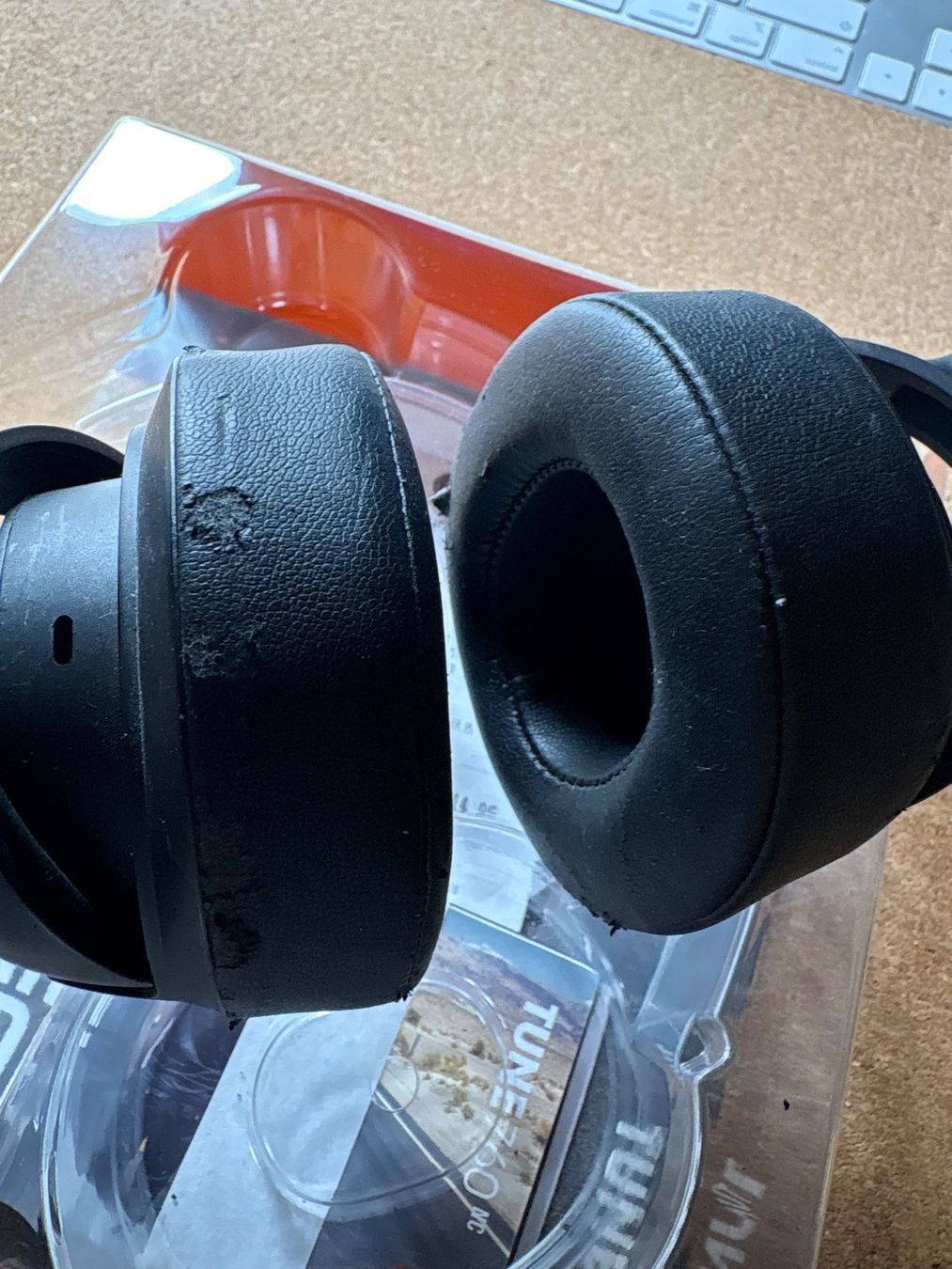JBL Cuffie: JBL Tune 760NC Kopfhörer schwarz – Usato da Chur venduto da smart.shopper 2