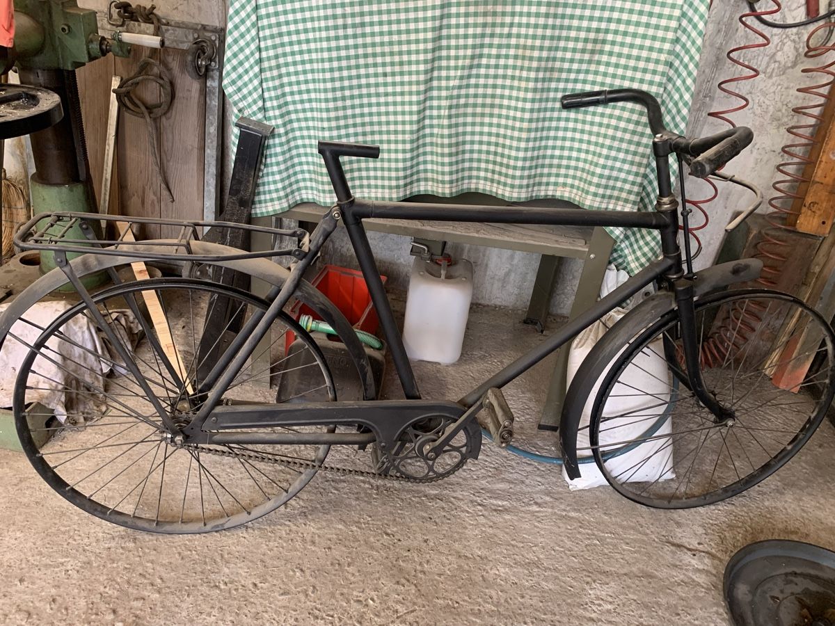 Schweizer Armee Velos: Velo Militaire – Defekt aus Losone von val_9rbv 1