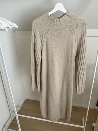 Warmer Strickpullover Kleid, Beige, Grösse S, Winter 48