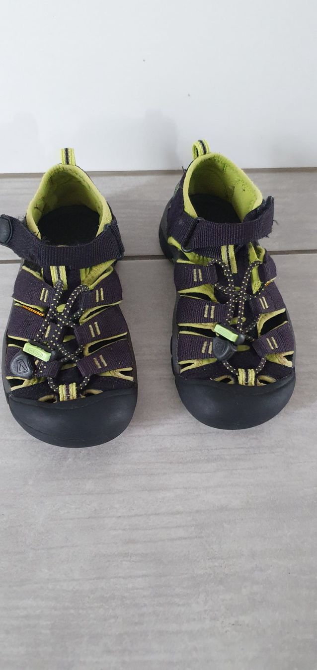 Keen Scarpe per ragazzi: Sandalen der Marke Keen, Gr. 32/33 – Usato da Wallenwil venduto da Rainbow45 3