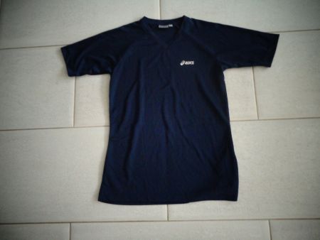 ASICS T-SHIRT GR.S NEUWERTIG