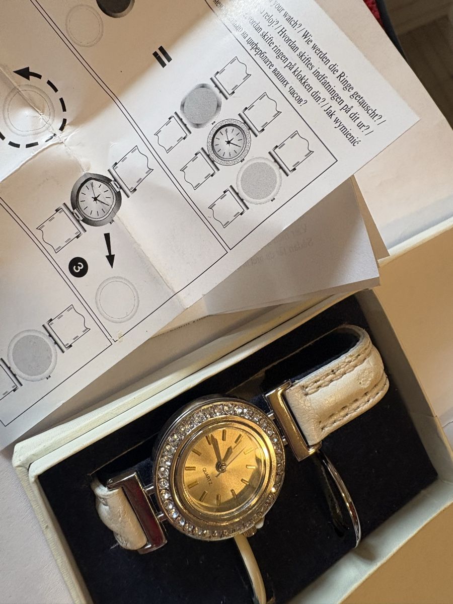 Orologi: Damen Uhr Quartz um 1980 – Usato da Murten venduto da Tzaugg 3