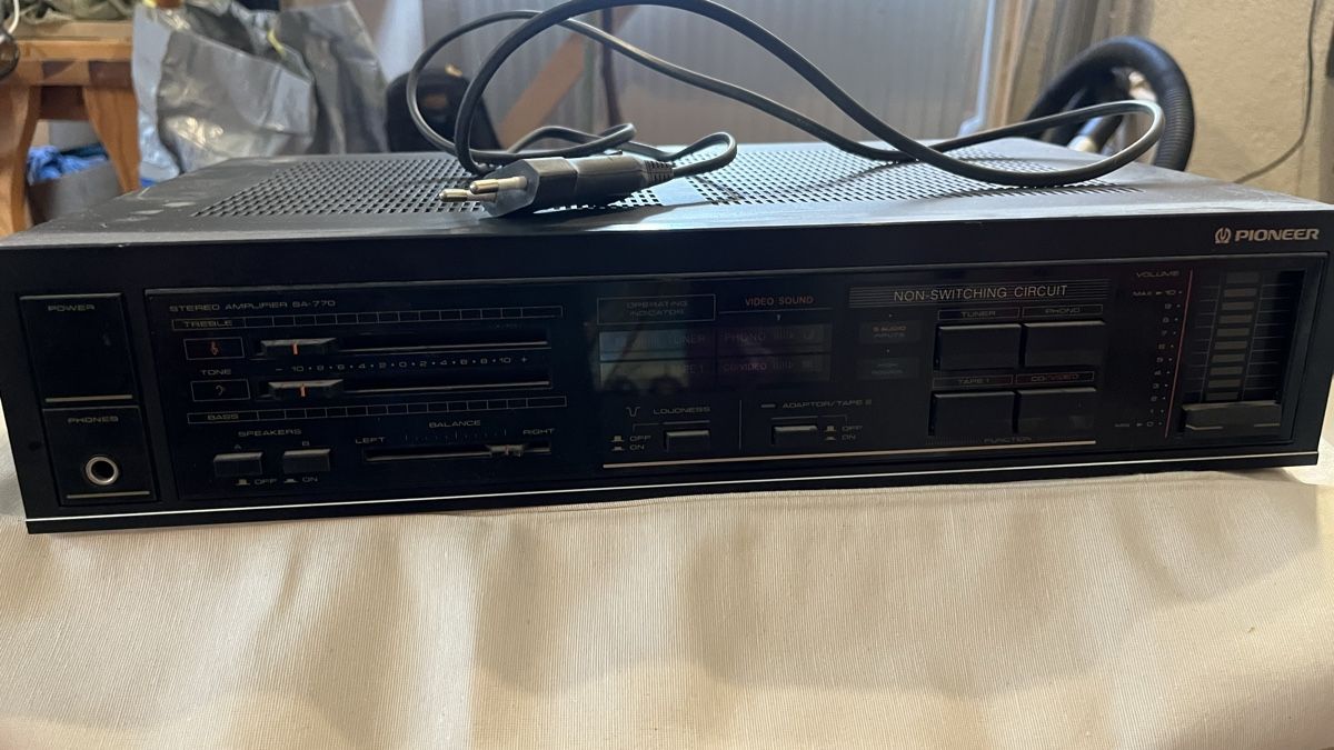 Pioneer Amplificatori: Pioneer Verstärker – Usato da Schiers venduto da Valzeina