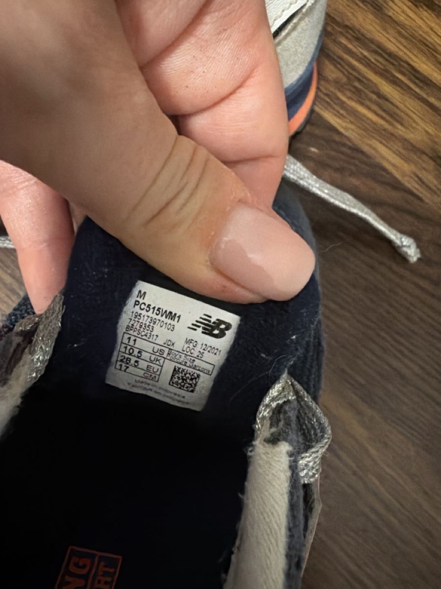 New Balance Schuhe für Jungen: New Balance Sneakers Blue /Silver size 28.5 – Gebraucht aus Zürich von tan_8nxr 6