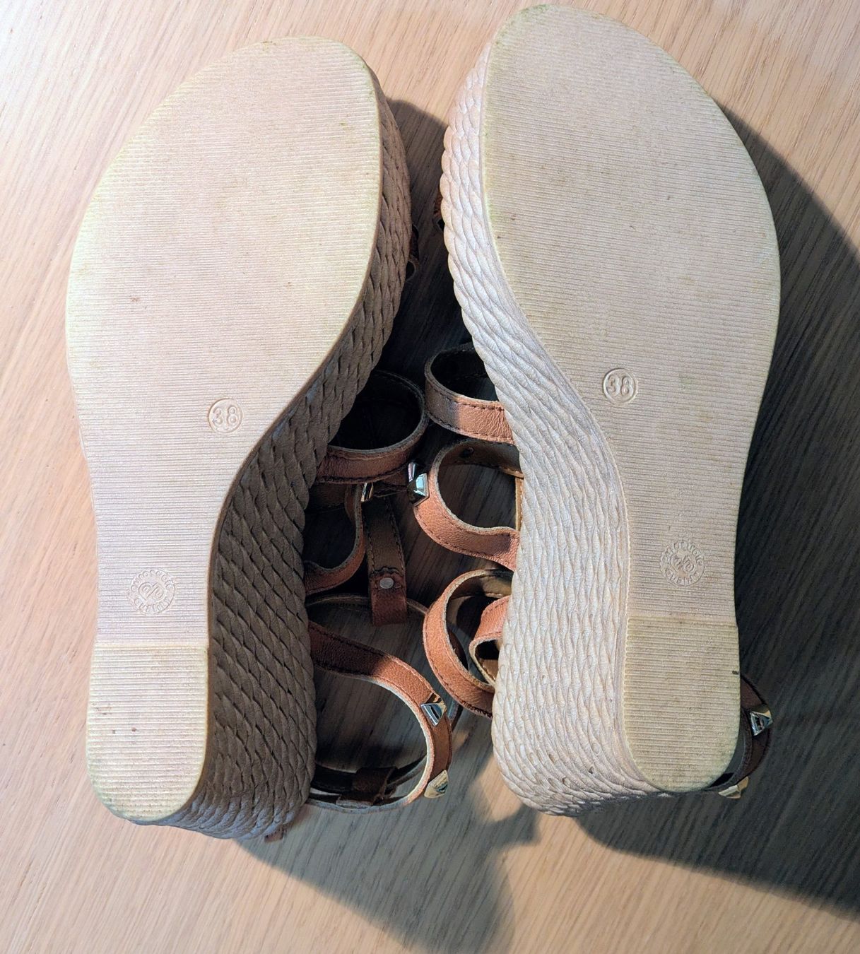 Dosenbach Scarpe da donna: 5th Avenue Sandalette in braun – Usato da Claro venduto da Dona1785 2