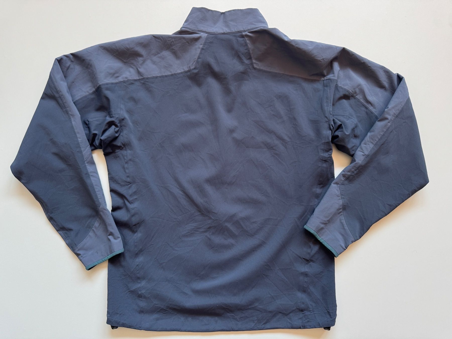 Arcteryx Giacche: Arc'teryx Venta AR Jacket windstopper MEN M from 2013 – Usato da Neuchâtel venduto da _Easy_to_Find_ 8