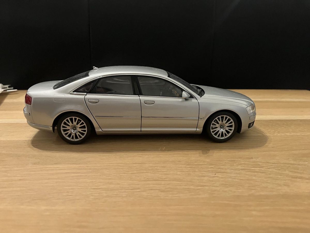 Kyosho Modellautos: Audi A8 1/18 Kyosho – Gebraucht aus Léchelles von Mlinspiration 3
