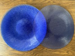 Sehr schöne blaue Glasteller 21 cm Durchmesser