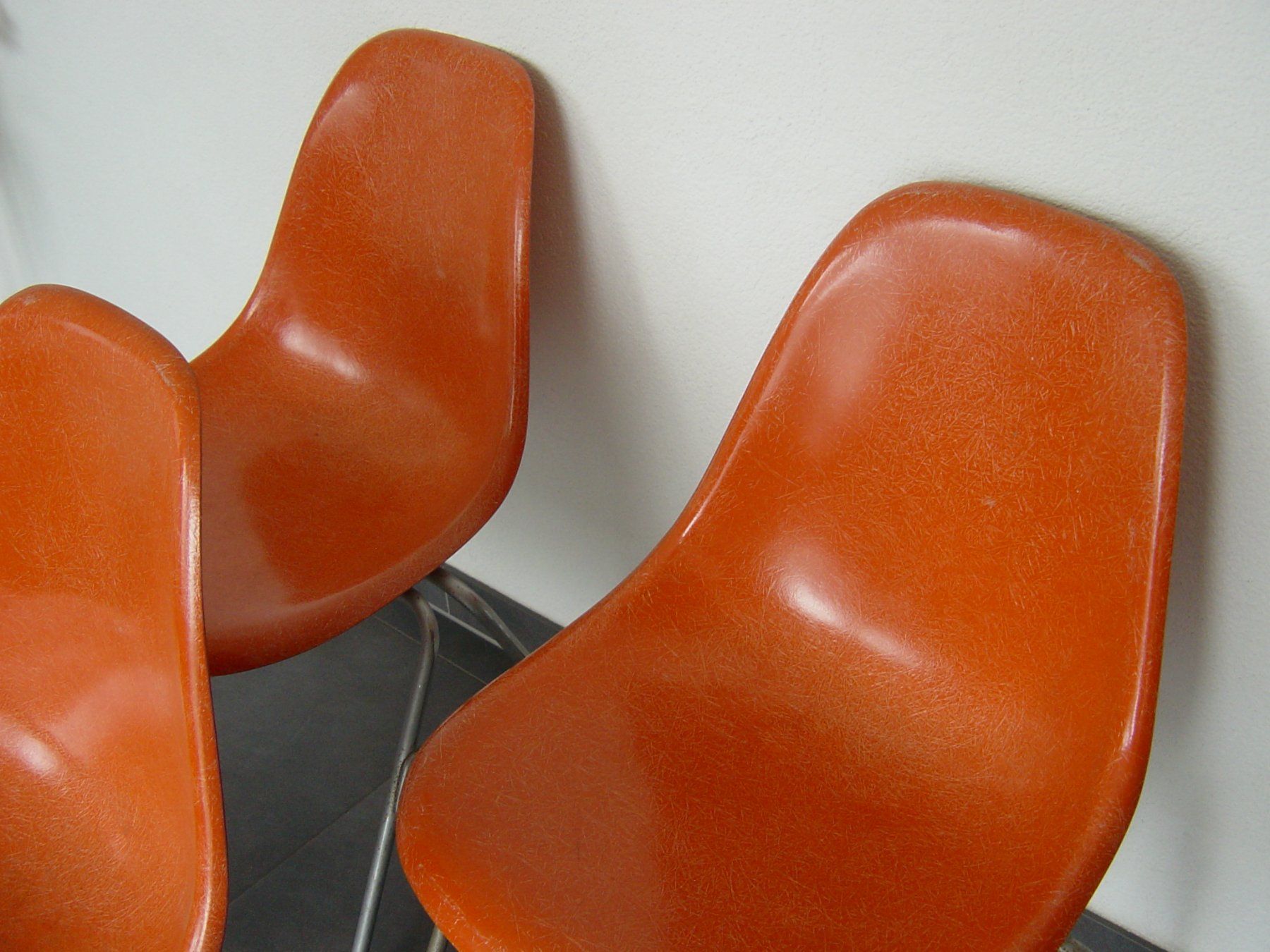 Set de table et chaises: Eames Tischset – D'occasion à Wil SG par Pin05 4