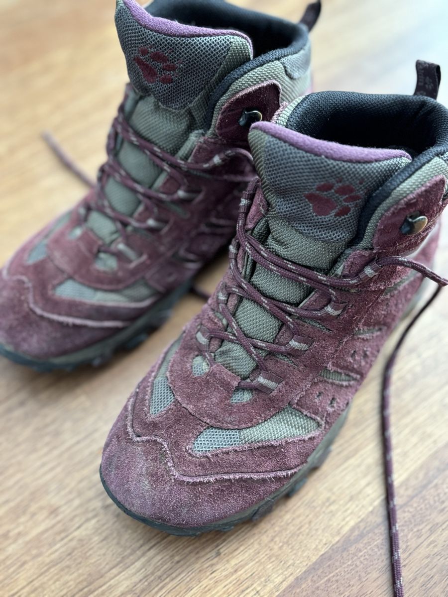 Scarpe per ragazze: Jack Wolfskin Wanderschuhe Gr. 37 – Usato da Bonstetten venduto da corinnewal