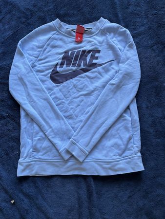 Pull nike
