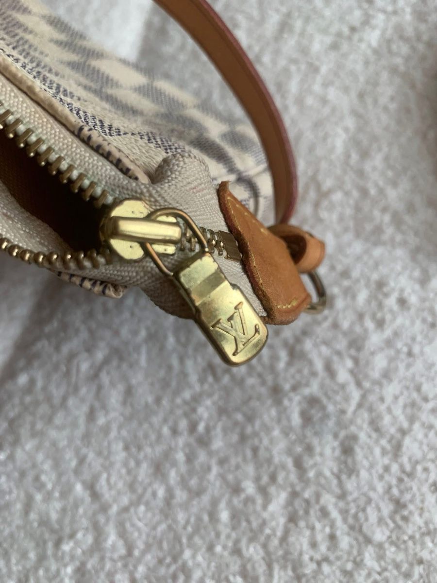 Louis Vuitton Borse da donna: Louis Vuitton Pochette Damier Azur – Usato da Widnau venduto da Pukpan_99 7