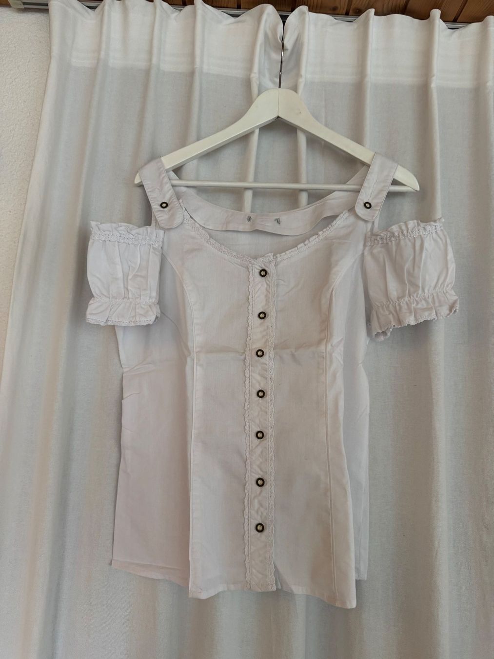 Blusen: Trachten Bluse weiss Gr.36/38 – Neu (gemäss Beschreibung) aus Zäziwil von blackpearl