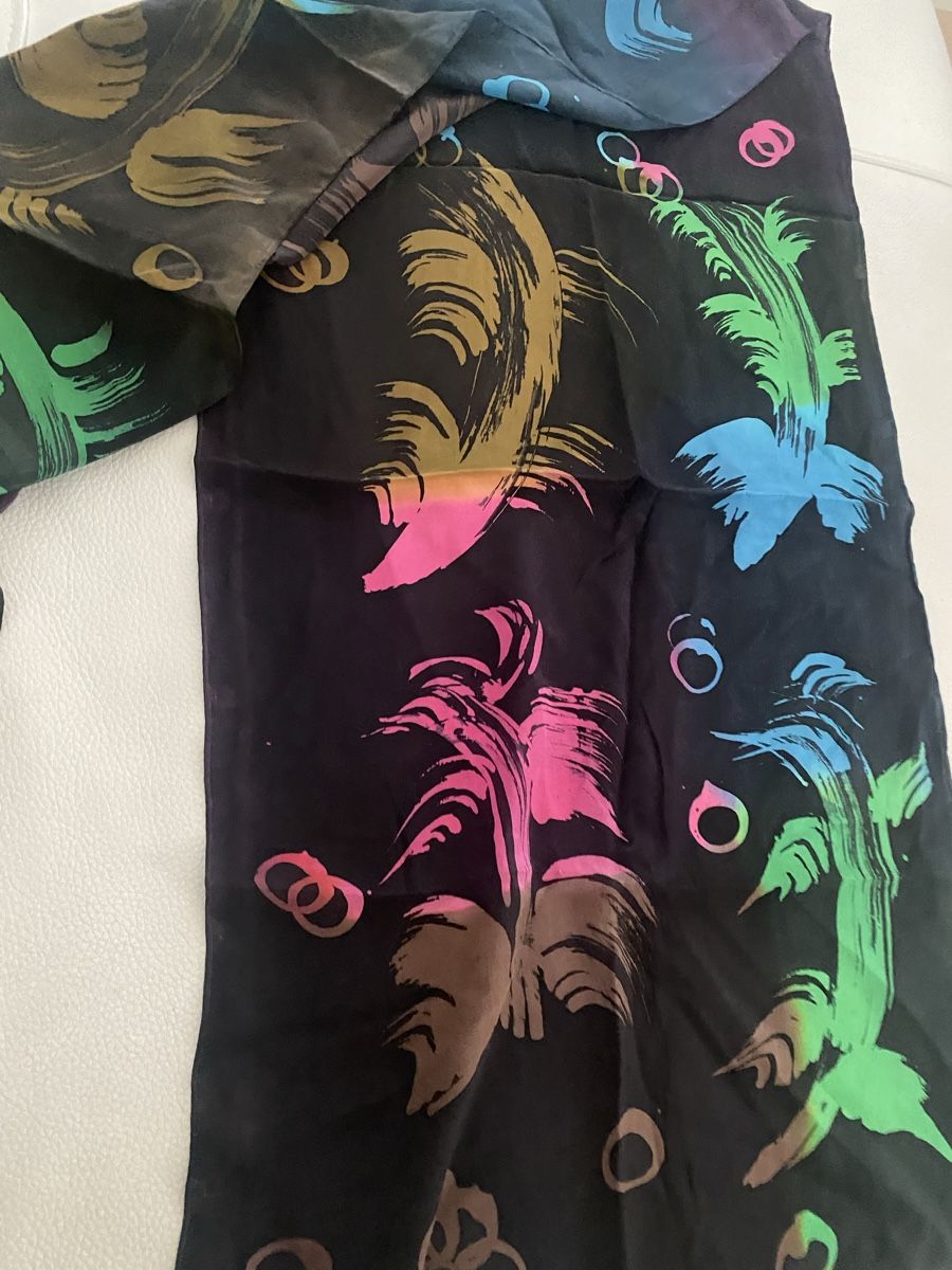 Foulard & Sciarpe: Seiden Schal 🌸 – Usato da Opfikon venduto da Luis144 1