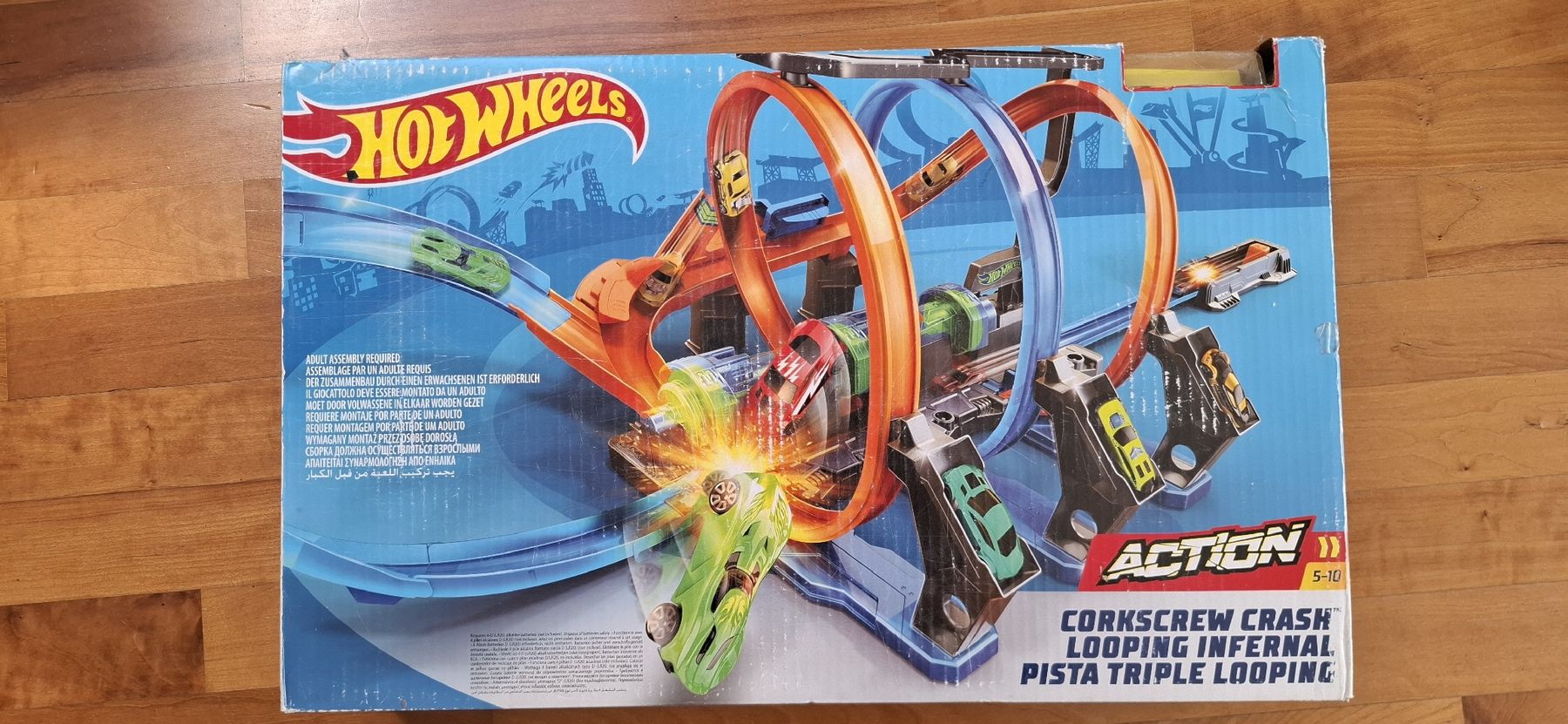 Hot Wheels Giocattoli: Hot Wheels Corkscrew Crash Looping Infernal – Usato da Rümlang venduto da pfipf 1