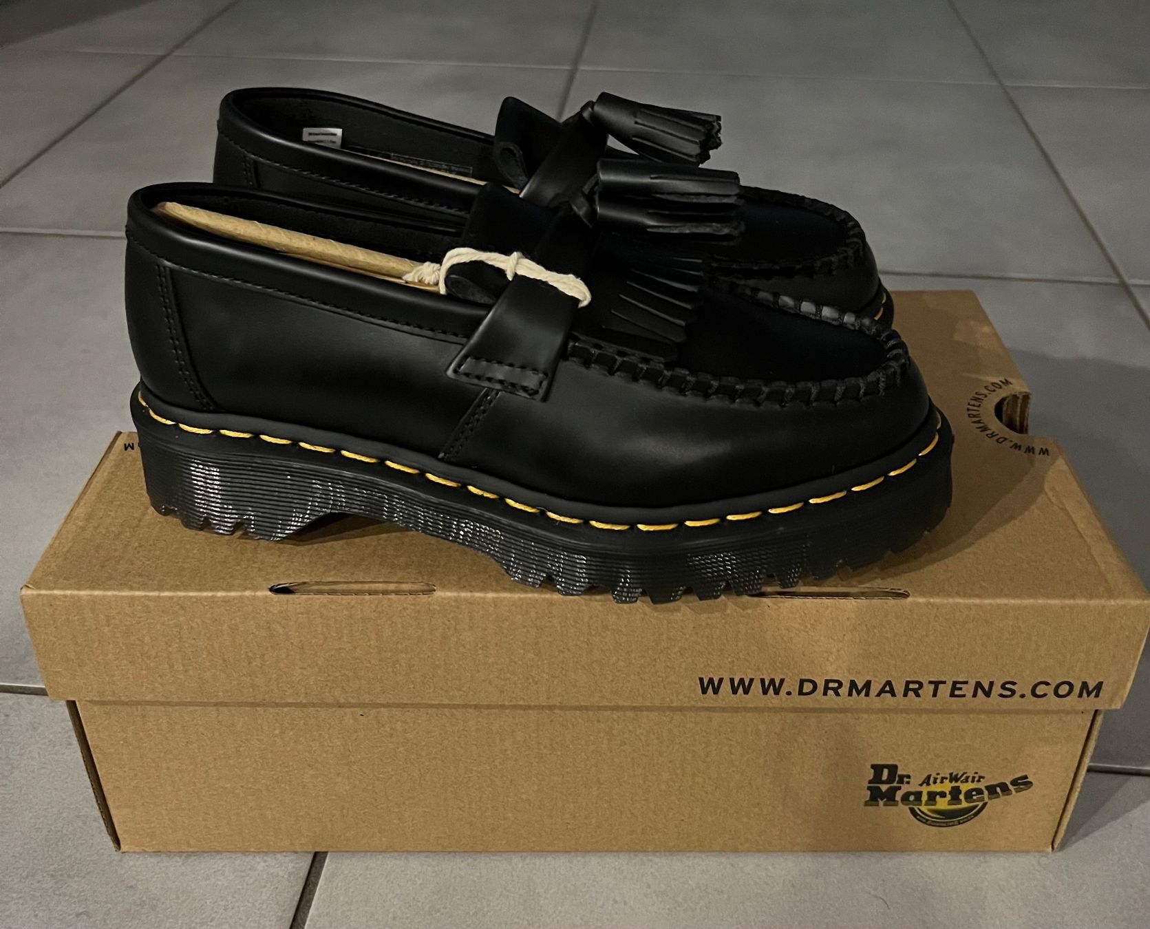 Dr. Martens Chaussures femmes: Mocassins Dr Martens – Neuf avec emballage d'origine à Vevey par rak_b5t2 1