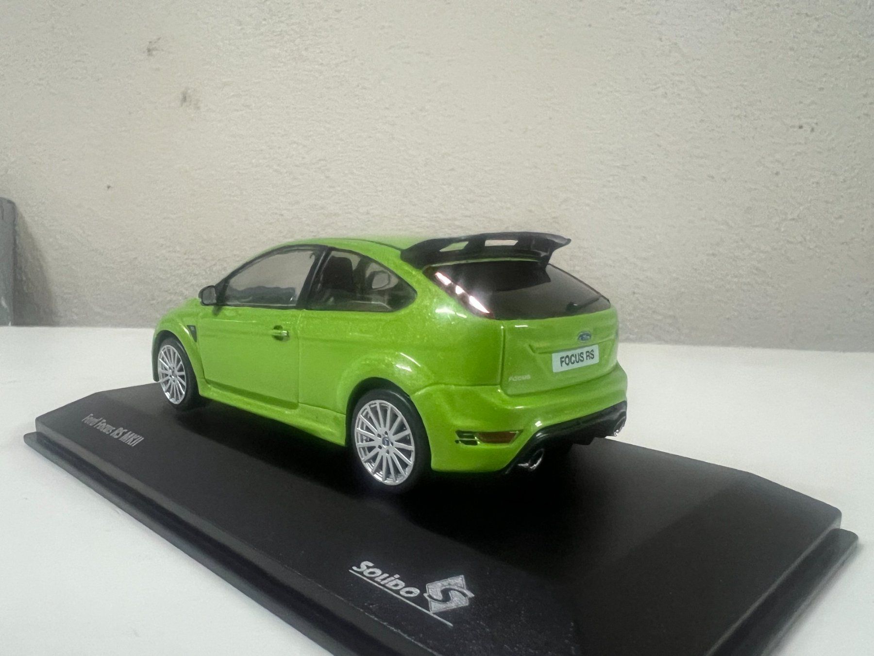 Ford Modellini d'auto: Ford Focus RS MkII – Nuovo e nell'imballaggio originale da Flawil venduto da Imperiosud 2