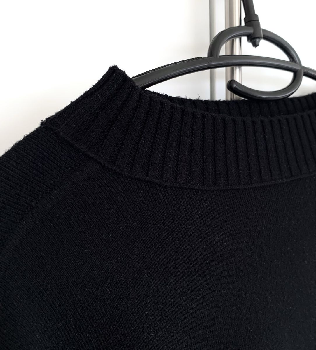Mango Maglioni & Felpe: Schwarzer Mango Strickpullover, Grösse S – Nuovo (secondo la descrizione) da Düdingen venduto da Hiron_o7 2
