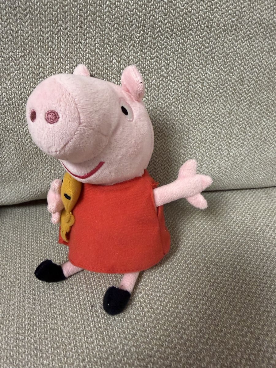 Giocattoli: Peppa Pig Plush Set- 3 pieces – Usato da Meilen venduto da and_cg8t 2