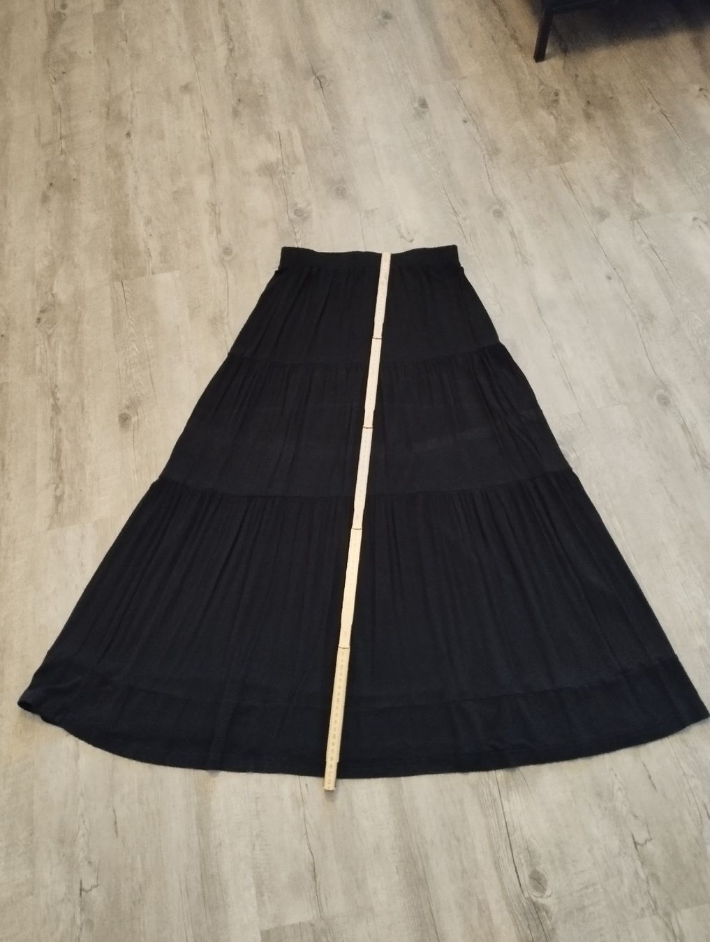 Gonne: Maxi Rock, schwarz, Gr. 38 - 42/44 – Usato da Neu St. Johann venduto da seerose63 1