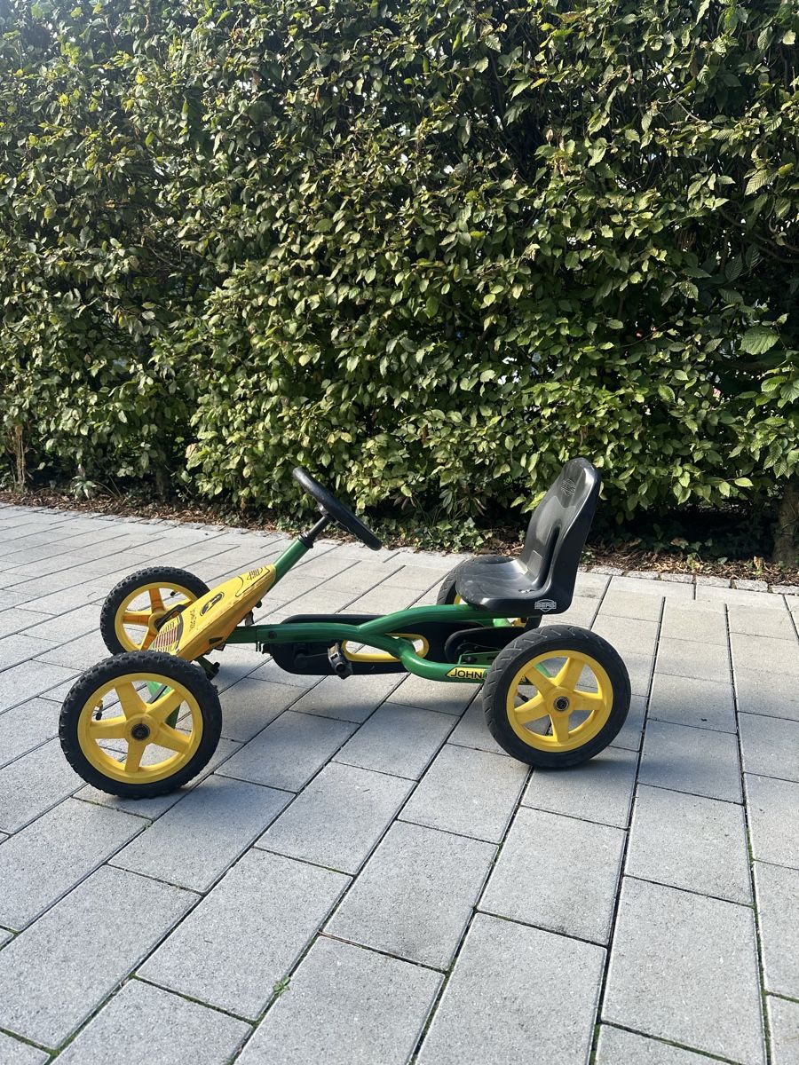 Fahrzeuge für Kinder: Go-Kart John Deere Berg  – Gebraucht aus Gümligen von gerecht245